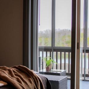 Photo #21 of 1019 Mariners Way, Huddleston, VA