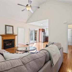 Photo #8 of 429 Mantle Drive, Lynchburg, VA 0.4 acres