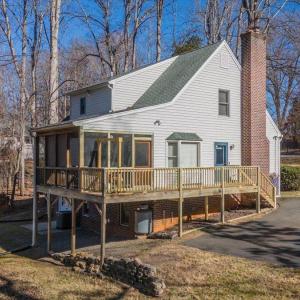 Photo #4 of 106 Townson Court, Lynchburg, VA 0.6 acres