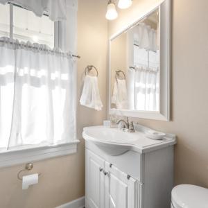 Photo #25 of 1215 Longwood Avenue, Bedford, VA 0.6 acres