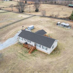 Photo #6 of 1689 Otter Hill Road, Bedford, VA 1.1 acres