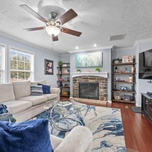 Photo #11 of 1689 Otter Hill Road, Bedford, VA 1.1 acres