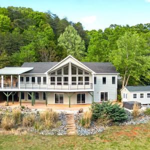 Photo #1 of 209 Leesville Lake Court, Pittsville, VA 5.4 acres