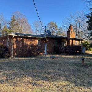 Photo #2 of 1092 Mount Pleasant Road, Pamplin, VA 10.2 acres
