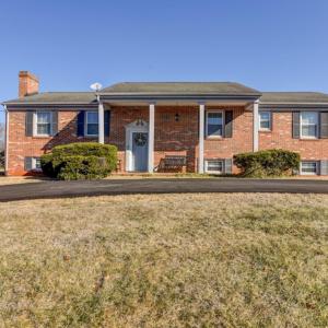 Photo #1 of 211 Robin Drive, Lynchburg, VA 0.4 acres