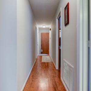 Photo #20 of 211 Robin Drive, Lynchburg, VA 0.4 acres