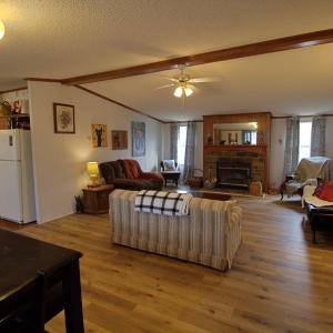 Photo #6 of 2112 Morningstar Road, Appomattox, VA 2.5 acres