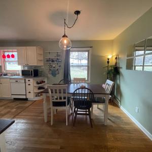 Photo #11 of 1124 Roundtree Drive, Bedford, VA 0.5 acres