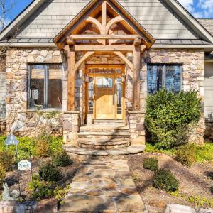 Photo #5 of 104 Arbor Lane, Huddleston, VA 0.8 acres