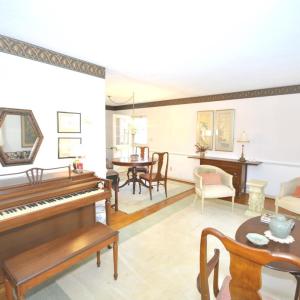 Photo #4 of 212 Chesterfield Road, Lynchburg, VA 0.5 acres