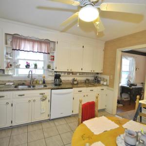 Photo #10 of 212 Chesterfield Road, Lynchburg, VA 0.5 acres