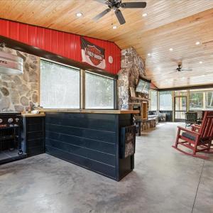 Photo #34 of 1568 Bent Creek Road, Concord, VA 10.2 acres