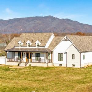 Photo #1 of 119 Ralls Apple Lane, Madison Heights, VA 1.0 acres