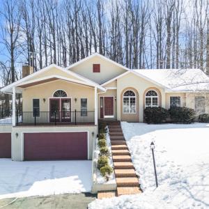 Photo #1 of 1161 Dogwood Hills Drive, Goode, VA 5.8 acres