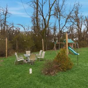 This picture has been altered to remove the snow.