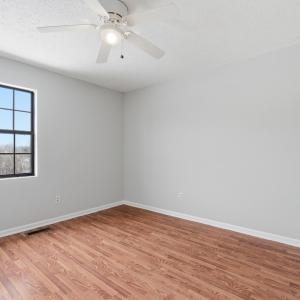 Photo #18 of 12 Nags Head, Lynchburg, VA