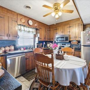 Photo #9 of 724 Spring Street, Hurt, VA 1.6 acres