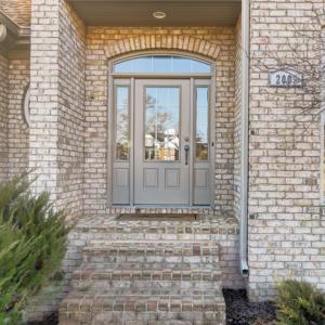 Gorgeous entry way leading to majestic 2 story great room!!