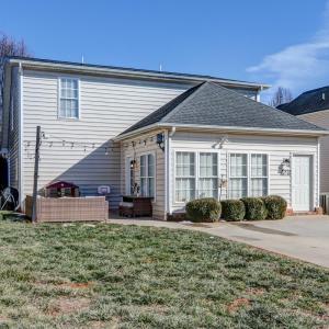 Photo #35 of 1040 Cranberry Ct, Moneta, VA 0.1 acres