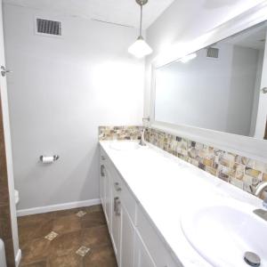 Photo #16 of 215 Deerwood Drive, Lynchburg, VA 0.4 acres