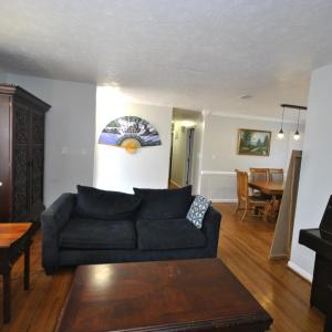 Photo #7 of 215 Deerwood Drive, Lynchburg, VA 0.4 acres