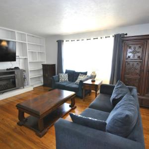 Photo #5 of 215 Deerwood Drive, Lynchburg, VA 0.4 acres