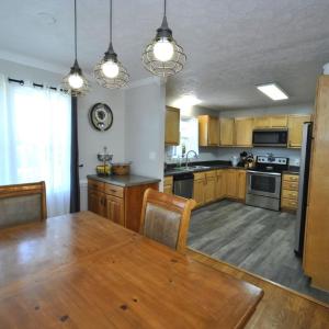 Photo #9 of 215 Deerwood Drive, Lynchburg, VA 0.4 acres