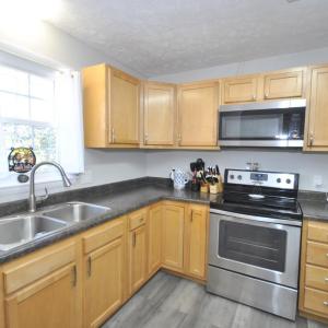 Photo #14 of 215 Deerwood Drive, Lynchburg, VA 0.4 acres