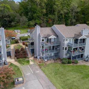 Photo #34 of 1102 Twin Springs Court, Forest, VA