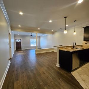 Photo #11 of 220 Meridian Street, Lynchburg, VA