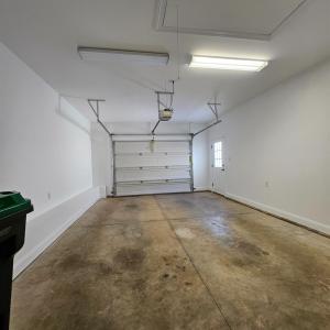 Photo #19 of 220 Meridian Street, Lynchburg, VA