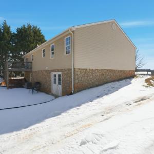 Photo #35 of 2305 Smith Mountain Lake Parkway, Huddleston, VA 1.0 acres