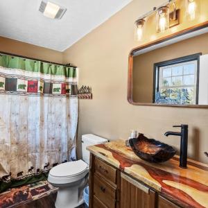 Photo #21 of 2305 Smith Mountain Lake Parkway, Huddleston, VA 1.0 acres