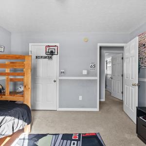 Photo #17 of 2305 Smith Mountain Lake Parkway, Huddleston, VA 1.0 acres