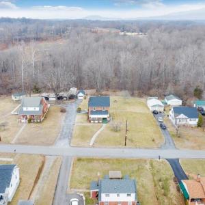 Photo #53 of 543 Pine Drive, Lynchburg, VA 0.6 acres