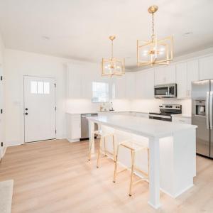 Photo #8 of 556 Leesville Road, Lynchburg, VA 0.1 acres