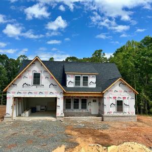 Photo #1 of 16 Somerset Drive, Appomattox, VA 1.7 acres