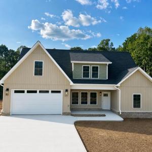 Photo #1 of 470 Somerset Drive, Appomattox, VA 1.7 acres