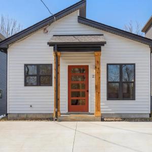 Photo #1 of 2723 Rainbow Circle, Lynchburg, VA 0.1 acres