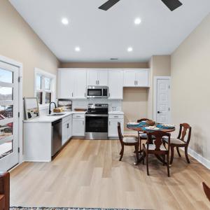 Photo #3 of 2723 Rainbow Circle, Lynchburg, VA 0.1 acres