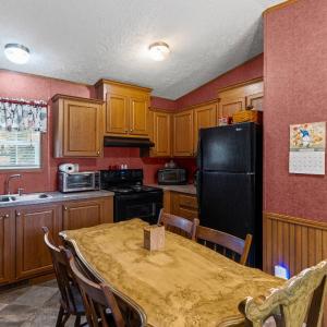 Photo #7 of 105 Whisperridge Court, Moneta, VA 2.8 acres