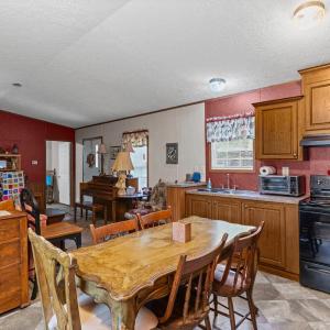 Photo #8 of 105 Whisperridge Court, Moneta, VA 2.8 acres