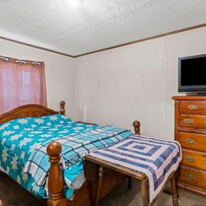 Photo #11 of 105 Whisperridge Court, Moneta, VA 2.8 acres