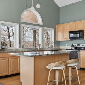 Photo #11 of 1429 Longview Estates Drive, Goodview, VA 0.9 acres