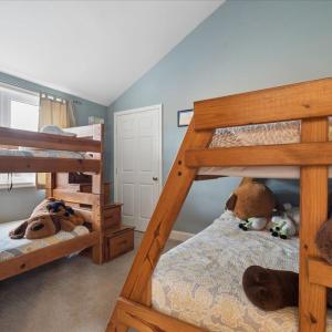 Photo #46 of 1429 Longview Estates Drive, Goodview, VA 0.9 acres