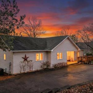 Photo #2 of 1429 Longview Estates Drive, Goodview, VA 0.9 acres