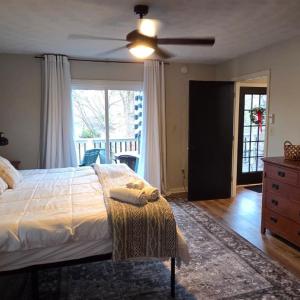 Photo #26 of 1085 Azalea Drive, Moneta, VA 0.4 acres