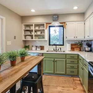 Photo #13 of 1085 Azalea Drive, Moneta, VA 0.4 acres