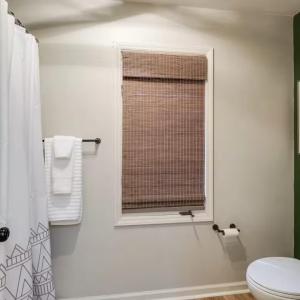 Photo #30 of 1085 Azalea Drive, Moneta, VA 0.4 acres