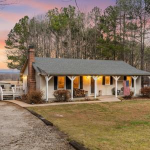 Photo #1 of 3105 Horseshoe Road, Appomattox, VA 1.1 acres